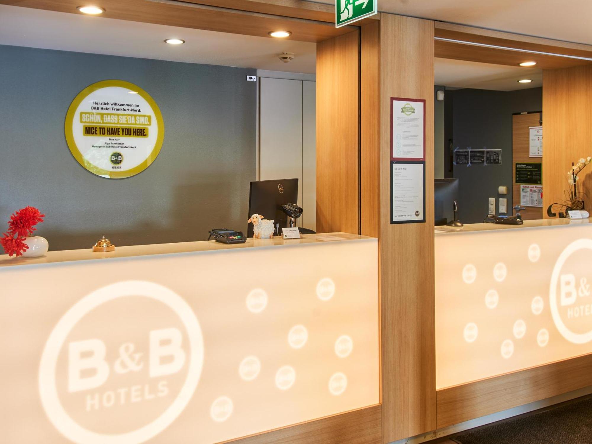 B&B Hotel Frankfurt-Nord Fráncfort del Meno Exterior foto